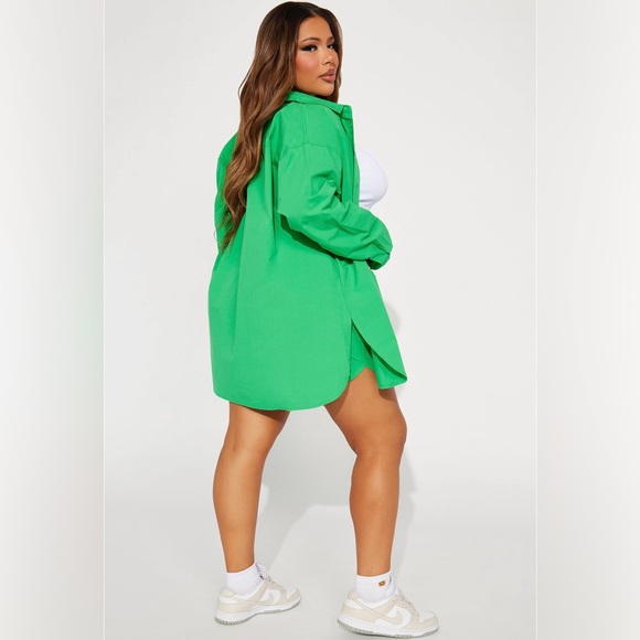 NWT Fashion Nova Bailey Button Up Short Set - Picture 2 of 7